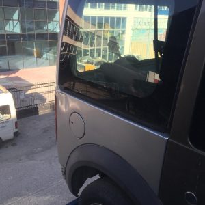 Ford Connect Çıkma Orjinal Sağ Arka Kesme Çamurluk