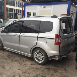 Ford Courier Çıkma Orjinal Sol Arka Kesme Çamurluk