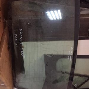 Ford Focus 1 Çıkma Orjinal Sedan Arka Cam