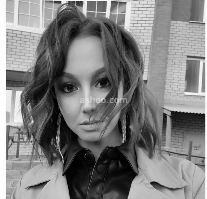 Тайны интимного досуга: Как найти лучшие предложения девушек по вызову в Ярославле